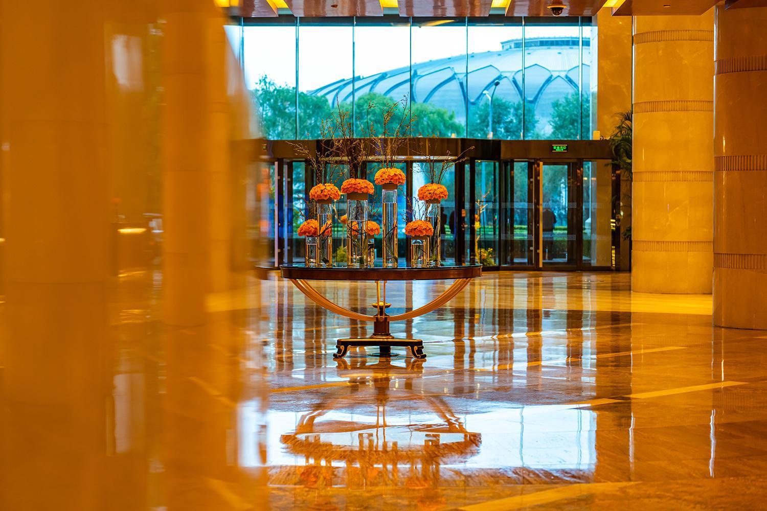 Sheraton Jinan Hotel Exterior photo