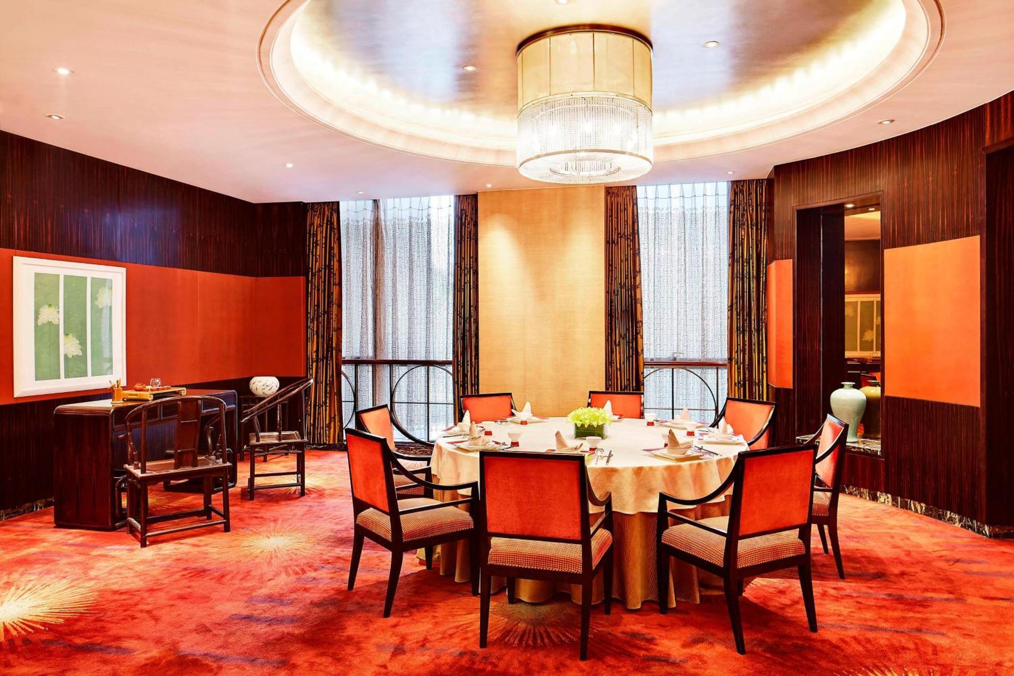 Sheraton Jinan Hotel Exterior photo